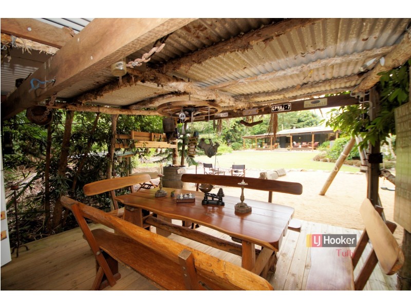 19 Hull Heads Road, Hull Heads QLD 4854