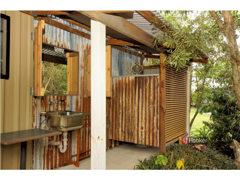 19 Hull Heads Road, Hull Heads QLD 4854