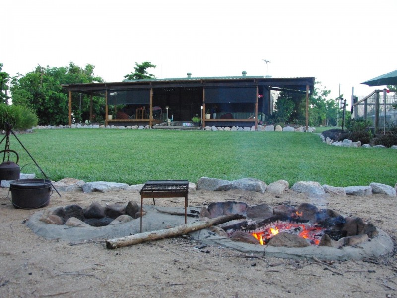 19 Hull Heads Road, Hull Heads QLD 4854