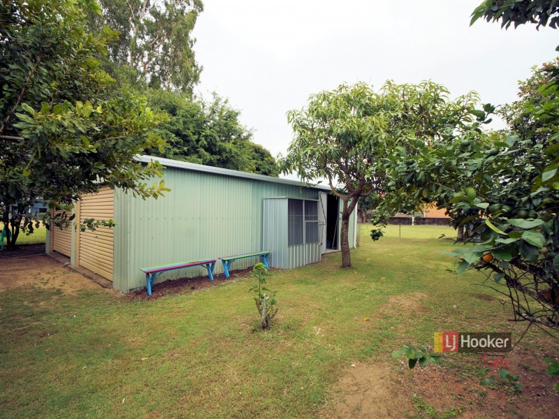 3 Muir Street, Tully Heads QLD 4854
