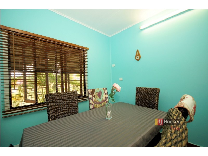 3 Muir Street, Tully Heads QLD 4854