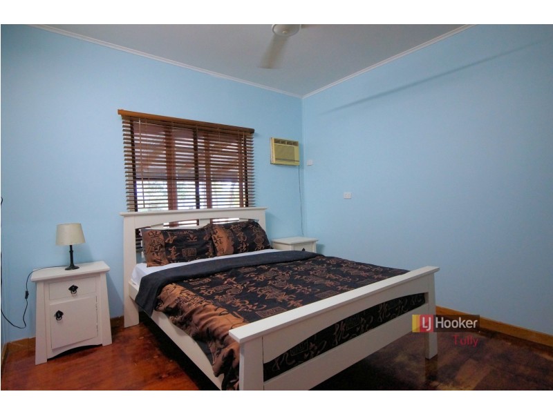 3 Muir Street, Tully Heads QLD 4854
