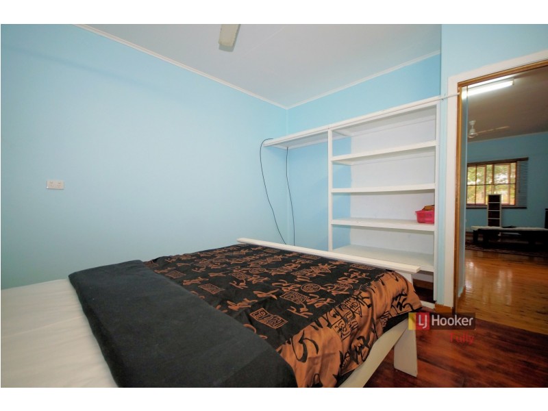 3 Muir Street, Tully Heads QLD 4854