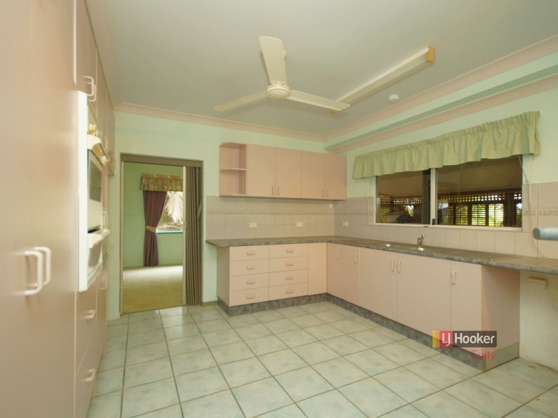 14 Hielscher Street, Tully QLD 4854