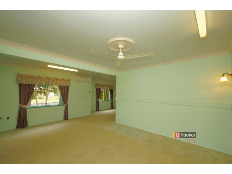 14 Hielscher Street, Tully QLD 4854