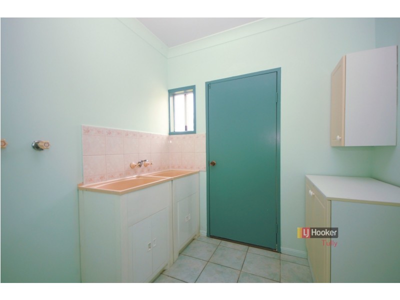 14 Hielscher Street, Tully QLD 4854