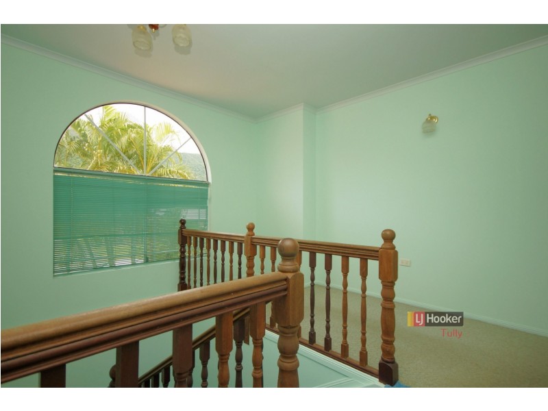 14 Hielscher Street, Tully QLD 4854
