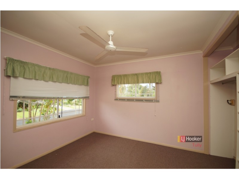 14 Hielscher Street, Tully QLD 4854