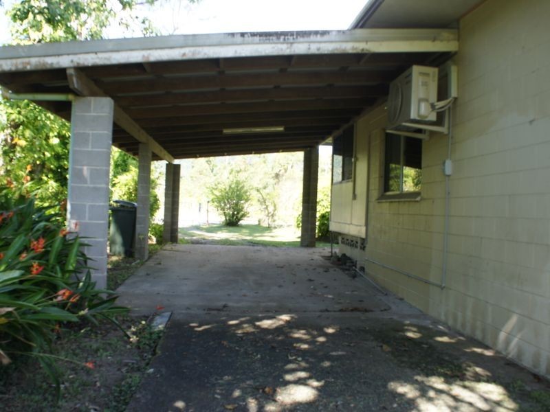 365 Tully-Mission Beach Rd, Tully QLD 4854