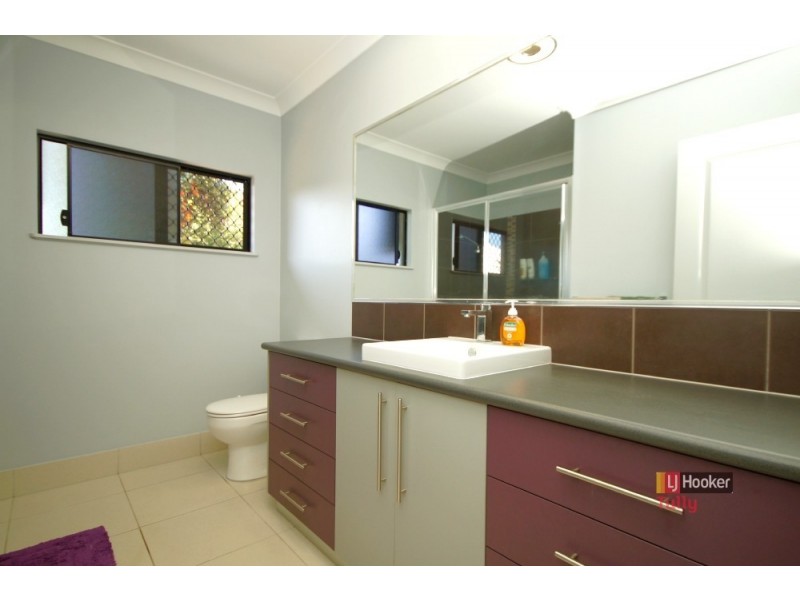 3 Nivosa Court, Mission Beach QLD 4852
