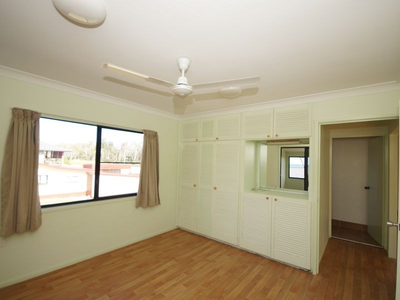 48 Luff Street, Hull Heads QLD 4854