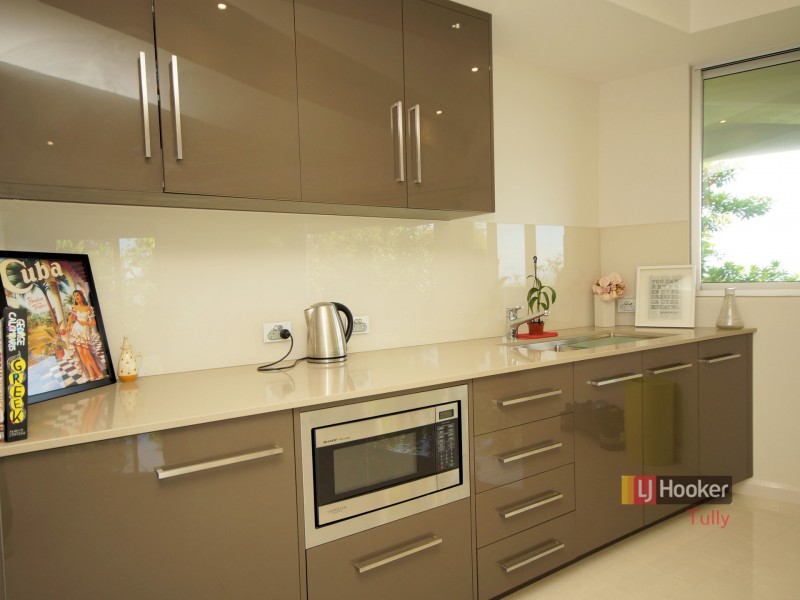 4 Explorers Drive, South Mission Beach QLD 4852