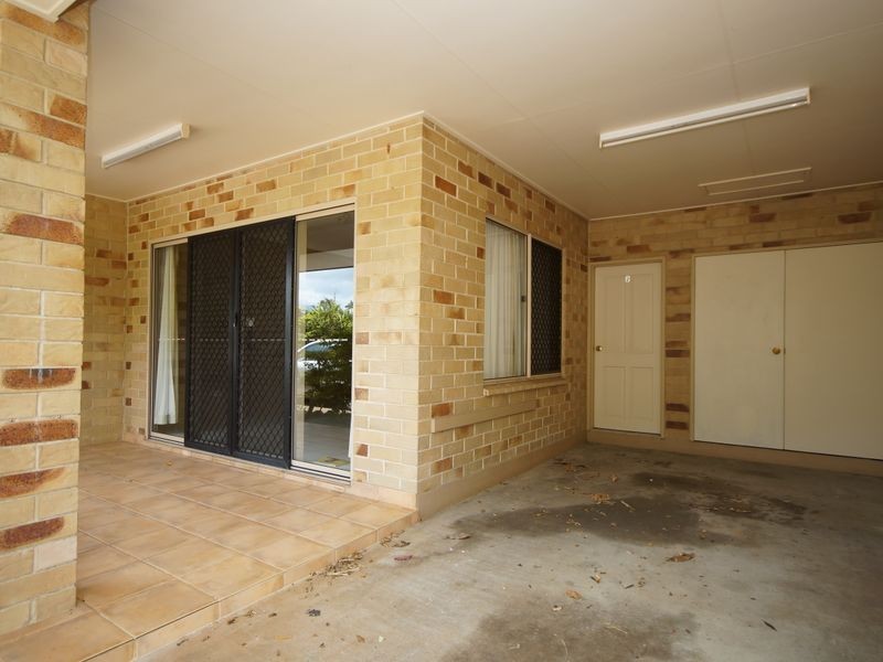 2/7 Henry Street, Tully QLD 4854