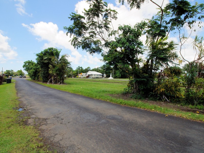 88 Victoria Street, Silkwood QLD 4856