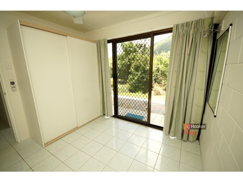 1/5 KIRK, Tully QLD 4854
