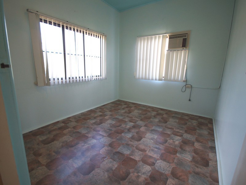 100 Old Tully Road, Tully QLD 4854