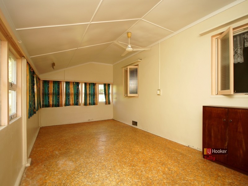 17 Henry Street, Tully QLD 4854