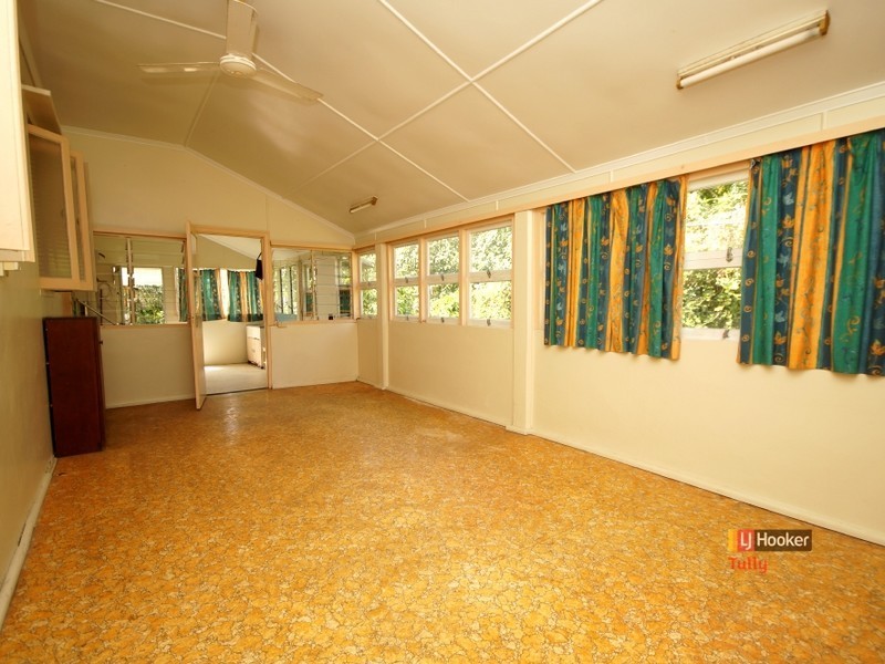 17 Henry Street, Tully QLD 4854