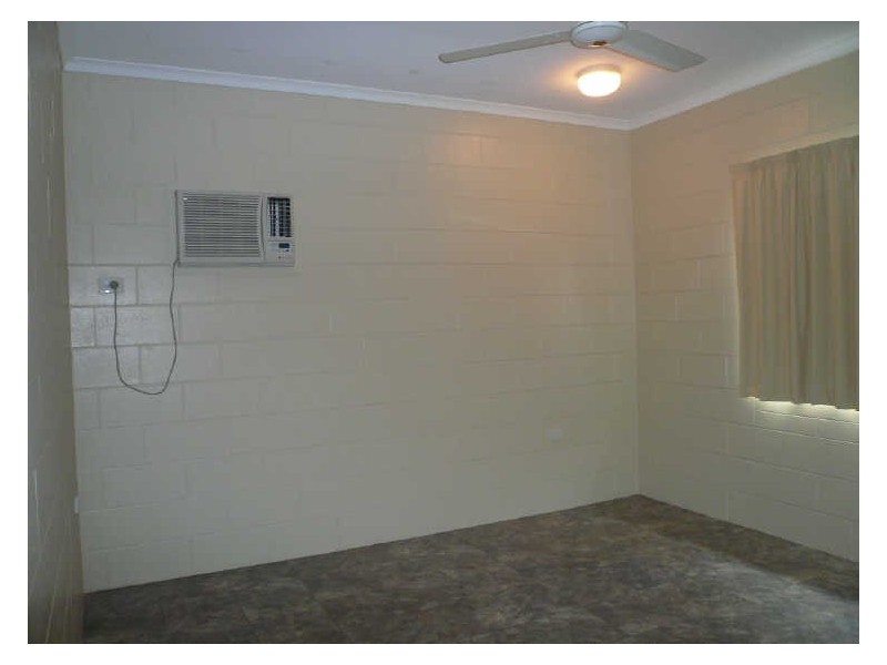 22 Bamber, Tully QLD 4854