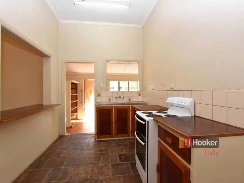 8 Brosnan Street, Tully QLD 4854