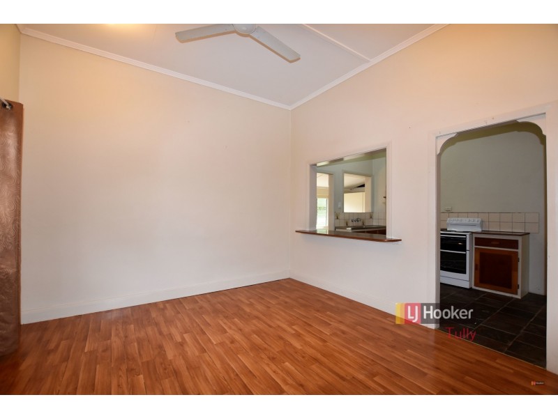 8 Brosnan Street, Tully QLD 4854