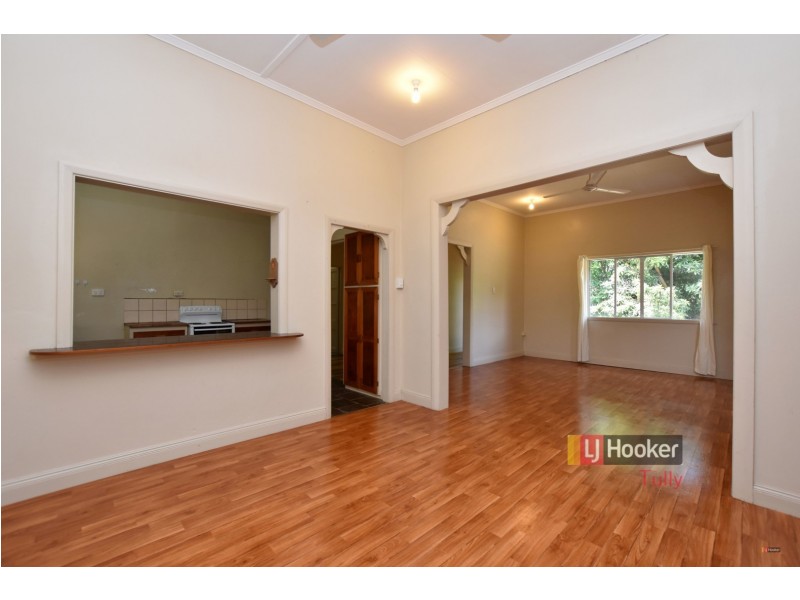8 Brosnan Street, Tully QLD 4854
