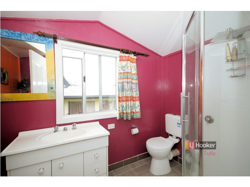 2 Midgenoo-Feluga Road, Midgenoo QLD 4854