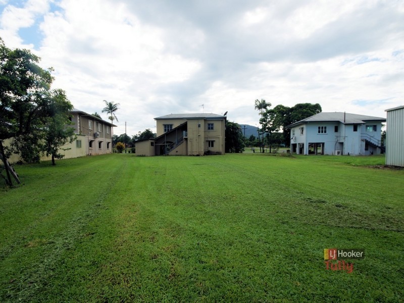 1/95 BRYANT, Tully QLD 4854