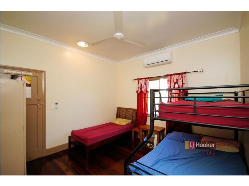 11 Thurles Street, Tully QLD 4854