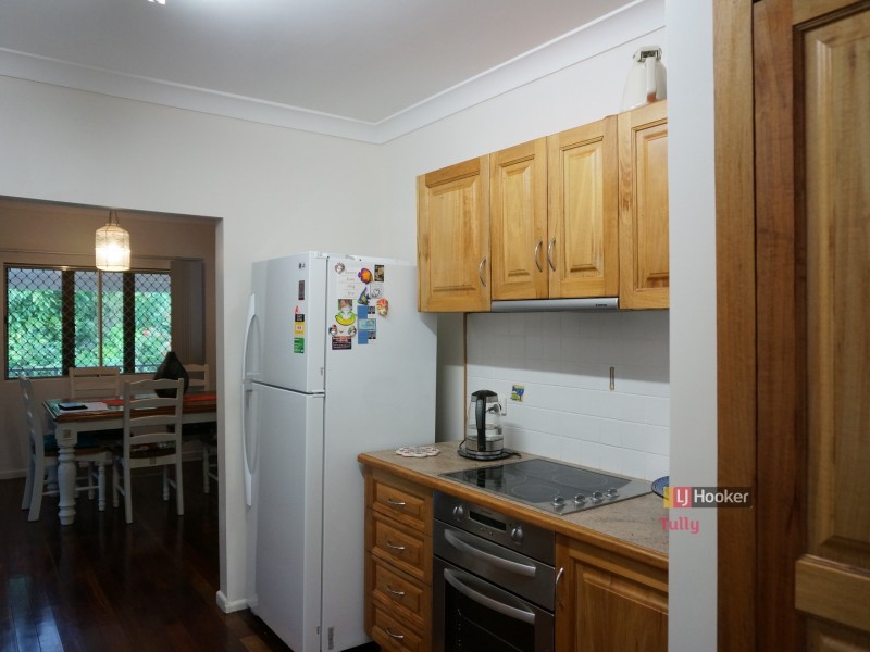 367 Murdering Point Road, Kurrimine Beach QLD 4871