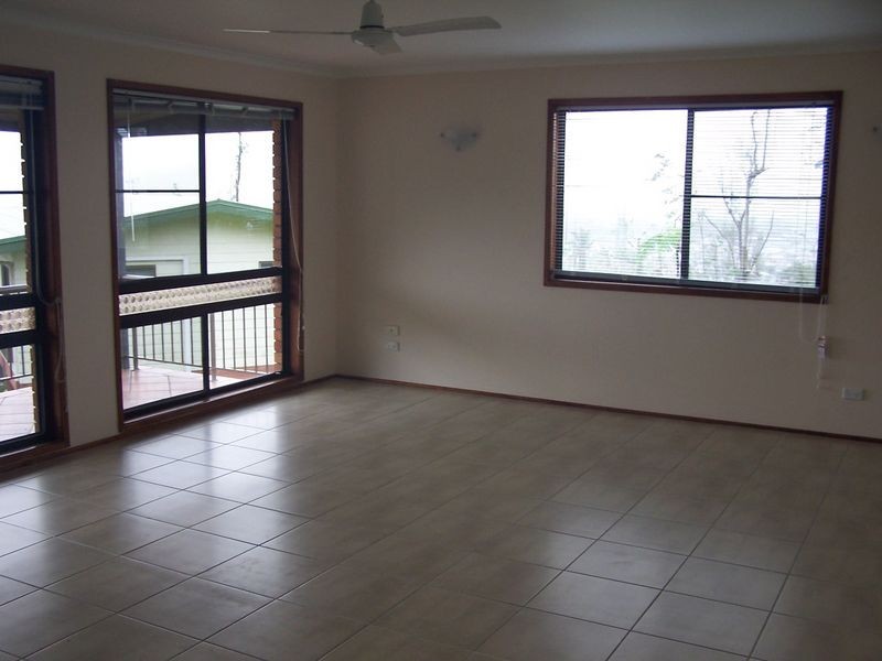 19 Bell Street, Tully QLD 4854