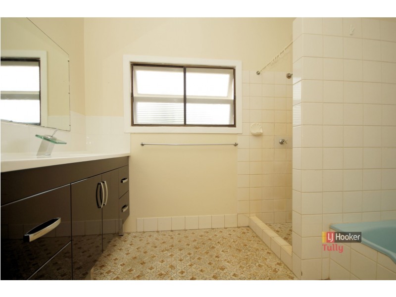 20 Cairns Street, Tully QLD 4854