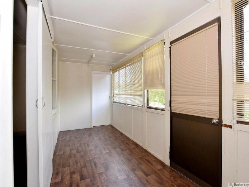 8 McQuillen Street, Tully QLD 4854