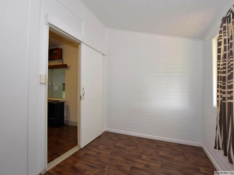 8 McQuillen Street, Tully QLD 4854