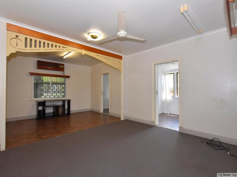 8 McQuillen Street, Tully QLD 4854