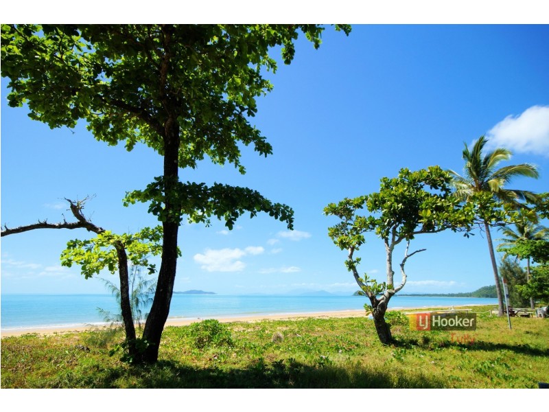 26 Kennedy Esplanade, South Mission Beach QLD 4852