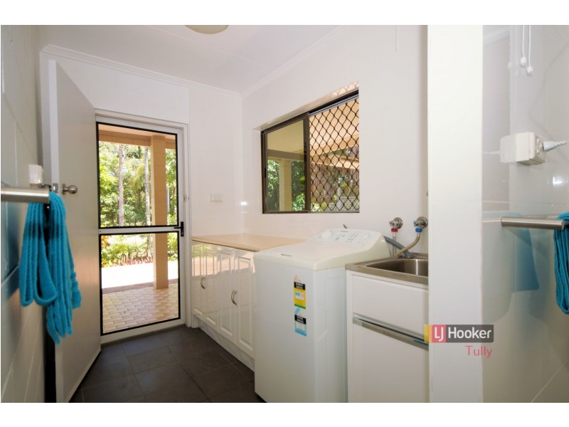 26 Kennedy Esplanade, South Mission Beach QLD 4852