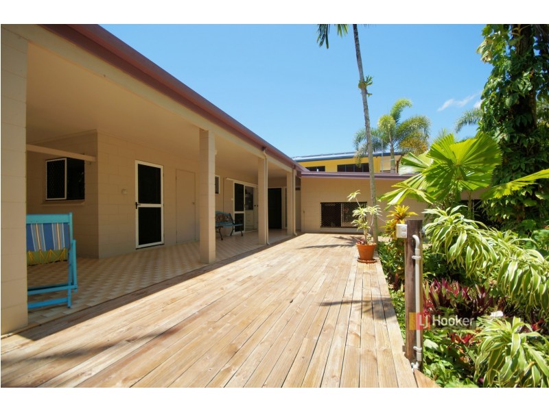 26 Kennedy Esplanade, South Mission Beach QLD 4852