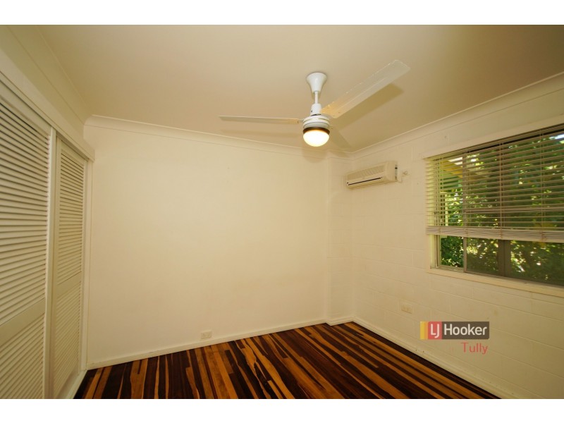 7 Webb Court, Bingil Bay QLD 4852