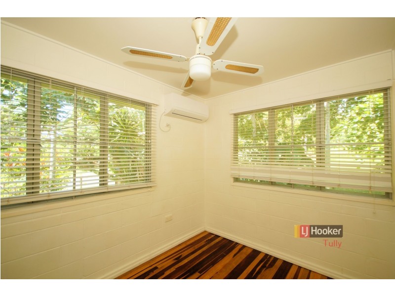 7 Webb Court, Bingil Bay QLD 4852