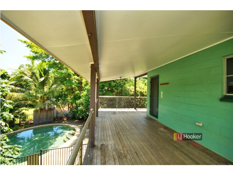 7 Webb Court, Bingil Bay QLD 4852