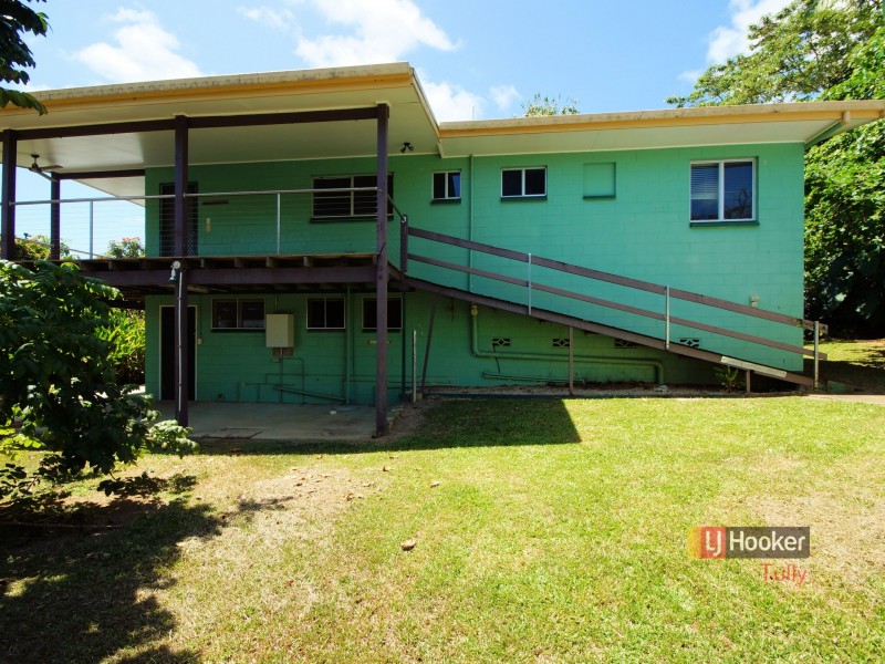 7 Webb Court, Bingil Bay QLD 4852