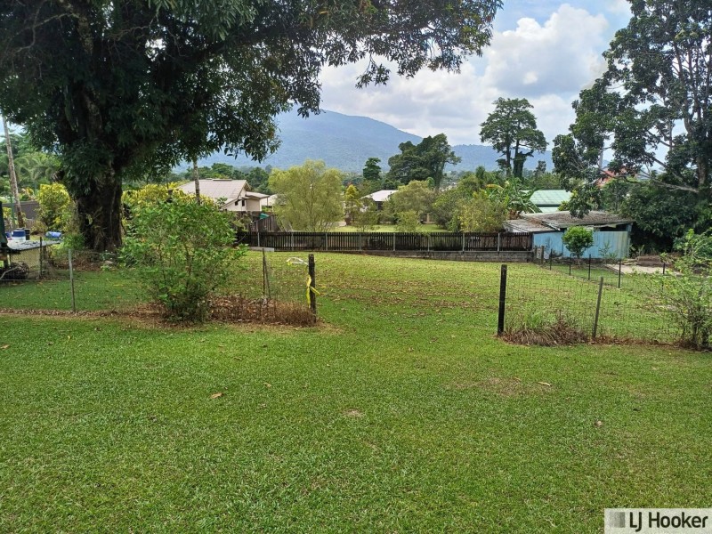 4 Brannigan Street, Tully QLD 4854