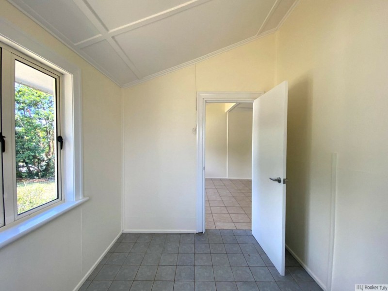 6 Brosnan Street, Tully QLD 4854