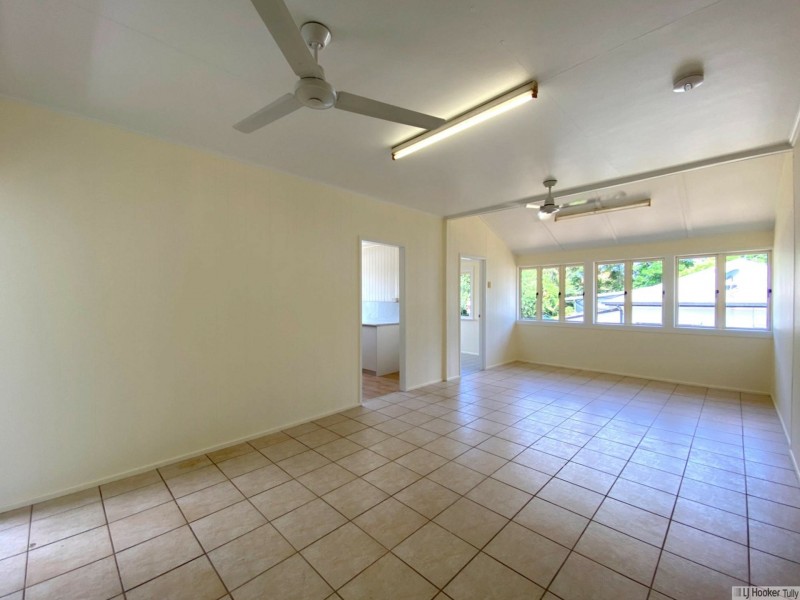 6 Brosnan Street, Tully QLD 4854