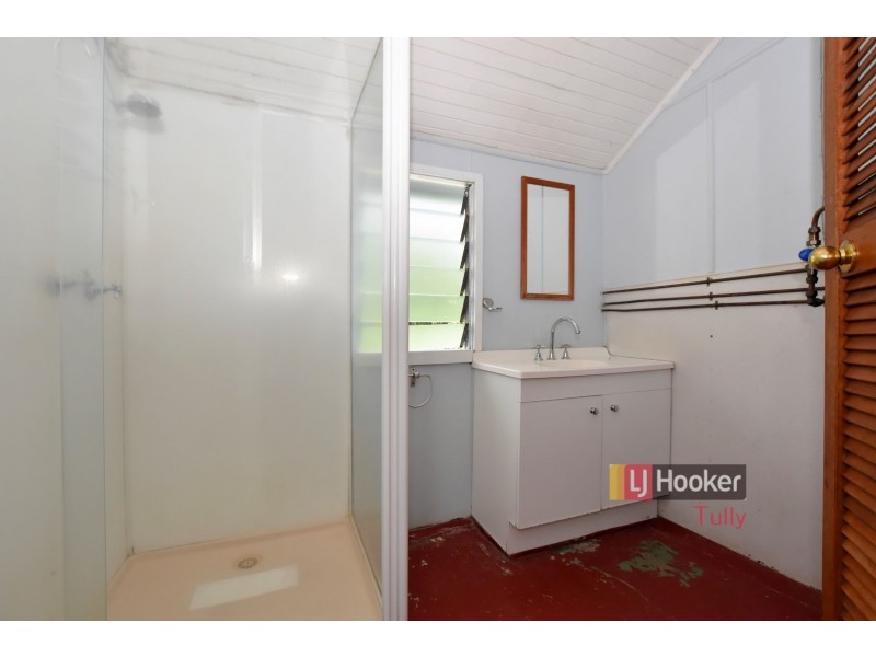 Unit 2/7 Blackman St, Tully QLD 4854