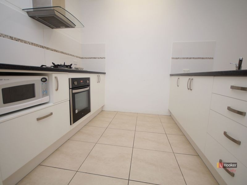 1 Black, Tully QLD 4854