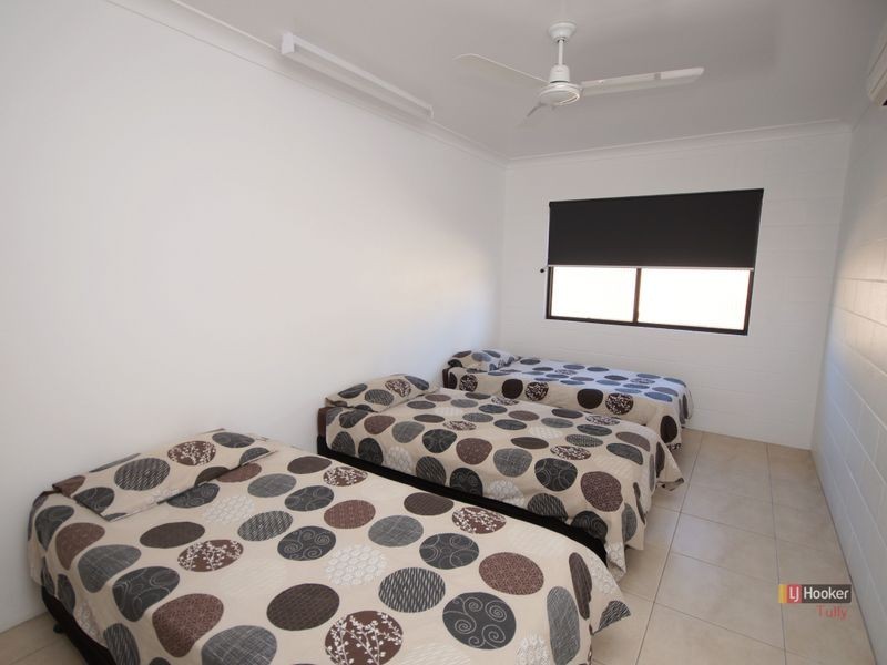 1 Black, Tully QLD 4854