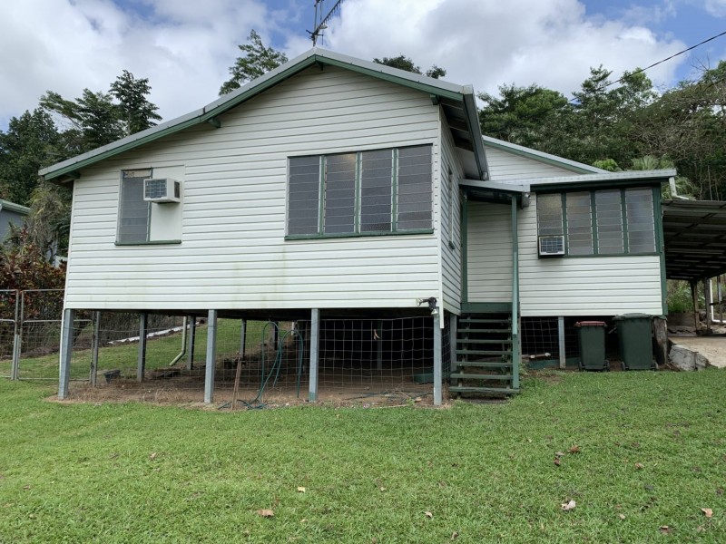 9 Brannigan Street, Tully QLD 4854