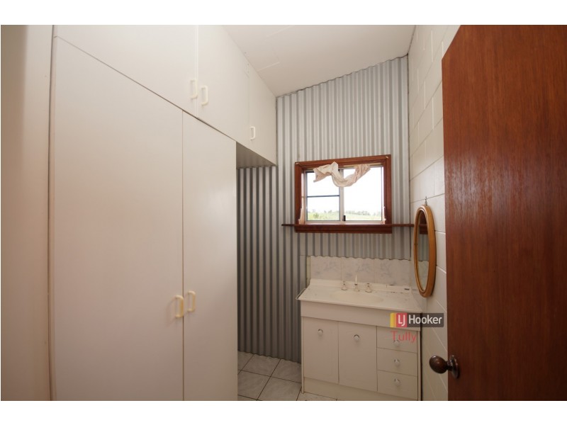 90 King Road, Murray Upper QLD 4854